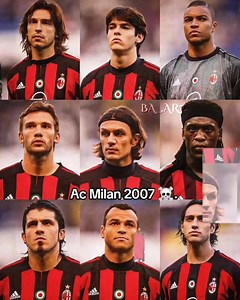 🔥 Manchester United 2008 🔥 Not a team… a reign of terror 👹🔴 🏆 Kings of Europe 🏆 Rulers of England 🌍 World dominators ⚡ Ronaldo in beast mode 🧱 Vidic × Ferdinand = an unbreakable wall 🧠 Scholes kills games with one touch 🧤 Van der Sar = pure security ⏳ Behind? We return 💀 Pressed? They collapse 👑 Mentality? Unbreakable This isn’t history… This is Manchester United 2008 😈🔥 A team built to terrify everyone ⚔️🔴 . #manunited #barcelona #acmilan #cristianoronaldo #ronaldo #messi #fyp #e