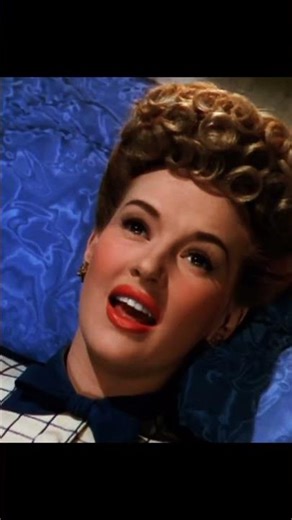 She Changed Her Image… And Hollywood Didn’t Like It 😳🎭 #hollywoodflashback