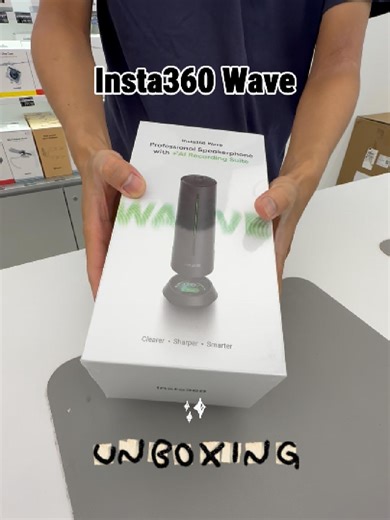 Unboxing the Insta360 Wave 👀📦 Inside the box? Pure productivity upgrade — designed to sound sharper, smarter, and cleaner 🎙️✨ From meetings to content, this might just change how you record everything 🤍 Stay tuned for the product showcase (sound test) 👀 #Insta360 #Insta360GurneyPlaza #Insta360Malaysia #Insta360Wave #Unboxing