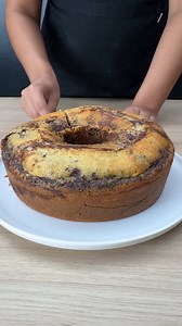 56K views · 937 reactions | Un mélange de gâteaux simple, rapide et moelleux ! | Recettes de Joice | Facebook