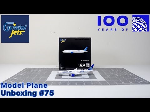 GeminiJets United Airlines Boeing 787-9 Dreamliner 100 Years Sticker| Model Plane Unboxing #75