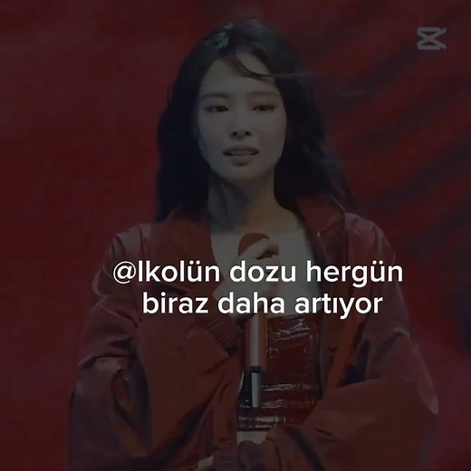 ellerim kırıldı#blackpink#ytdayibenionecikarnolur#jennie#jenlisa