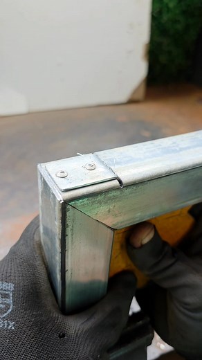 simple trick to make a 90° angle | ARD welder art