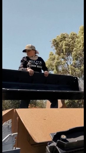 69K views · 1.4K reactions | unboxing my DECKED toolbox drawer system! installation coming next 落 #DECKEDUSA #deckeddrawersystem #truckstorage #toolbox #truckmods #aftermarket #officiallivtaylor #livtaylordodge #supportbluecollarmoms #liftedtrucklife | Liv Taylor Dodge | Facebook