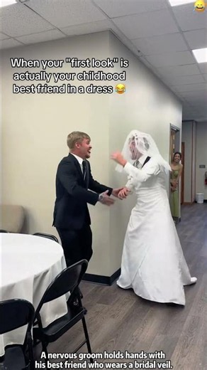 Best man wedding prank.#weddingmoment #funny #friend #prank #fyp