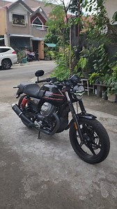 31K views · 819 reactions | 2023 Moto Guzzi V7 Stone 850cc P428k -Bnew price is P860k -Made in Italy -Modern classic roadster -850cc Transverse 90° V-twin -Full-LED lighting -Digital dash -20k odo only -Good Running Condition -Complete ORCR -Newly Change Oil -Well Maintained -New Tires -Aquired from 1st Owner -2 Original Keys -Brembo Brakes -ABS & Traction Control -Radiator Guard 09065256115 Vicas, North Caloocan | Jett Lau Done Deal | Facebook