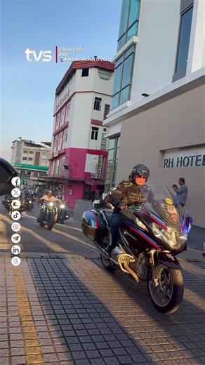 Abang Johari tiba di Sibu sempena Program Sarawakku Sayang