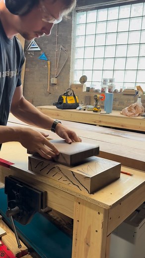 992K views · 28K reactions | This was my first sculptural pice that...