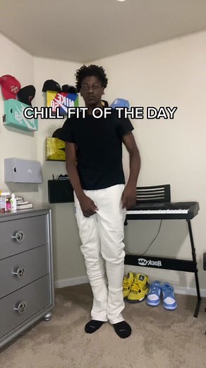 Chill Outfit of the Day: Streetwear Style Guide