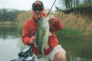 Newton Lake: Illinois' Perennial Largemouth Bass Powerhouse - Game & Fish