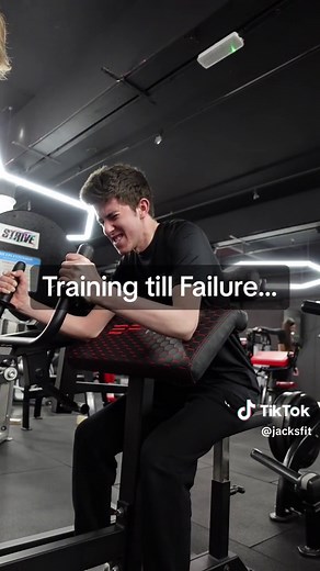 Skinny Guy Bulking: Training Till Failure Workout for Men