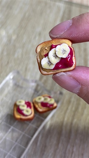 Miniature Polymer Clay PB&J Tutorial with Bananas