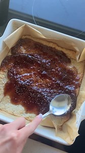 Let's make coconut raspberry chia bars from our FM cookbook🍓 Step 1: Coconut Base -Mix together 1/2 cup coconut oil, 1/3 cup maple syrup, 1.5 cups almond meal, 2 cups shredded coconut, and 1 pastured egg. -Bake at 350°F (175°C) for 15 minutes. Step 2: Raspberry Chia Jam -Combine 2 cups mashed raspberries, 1/4 cup chia seeds, juice of 1 lemon, and 1 tablespoon maple syrup in a small saucepan on medium, remove from heat and let set. Step 3: Coconut Crumble Mix 2 pastured eggs with 2 cups of shred