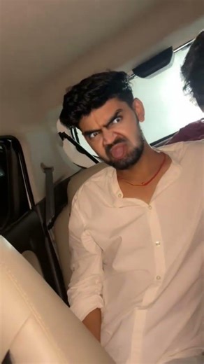 badhmoos🧑‍🦳 #support#funnycomment #memeschallenge #funniestvideo #funnyreel #funniestvideo#funnymome