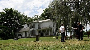 Watch Ghost Adventures Season 7 Episode 5 - Black Moon Manor