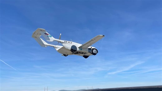 Slovakian firm carries the first-ever passenger in a flying carFlying car evolution: Slovakian firm achieves first-ever passenger flight