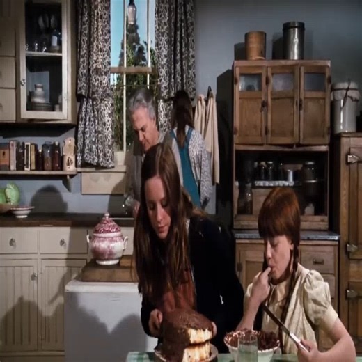 The Waltons Season 4 Episode 16 – The Secret #P20 | Russell Hopkins