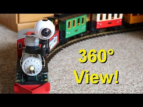 Big Model Trains in 360 Degree Virtual Reality