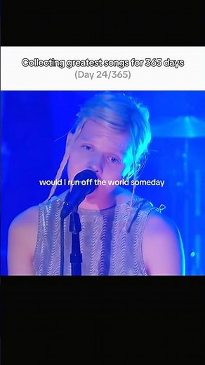 Runaway - Aurora(✨ Live Performance)