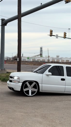 Dropped Truck Cartel: A New Dimension in Truck Customization