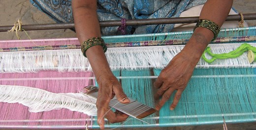 Chanderi Fabric: All About This Fabric and It's Uses | Utsavpedia