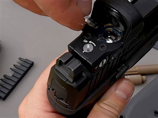 DeltaPoint Pro光学瞄准镜