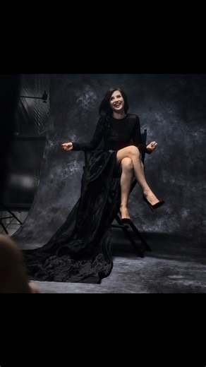 Collie Jacobs on Instagram: "When you book me as a model, photographer or coach. You’re not just getting the best of my natural ability, you’re getting over 17 years industry experience, and yes I started in my late teens/ early adult years. That’s why it looks so easy! . . . . #modelingphotography #modeling #model #photography #modelingshoot #modelingagency #photoshoot #modelinglife #fashion #modelshoot #fashionmodel #modellife #photooftheday #portrait #modelsearch #modelingportfolio #modelingf