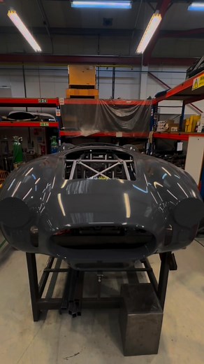 142K views · 1.4K reactions | A 4 wheel drive beast takes shape. ⚡️ | Electric Classic Cars | Facebook