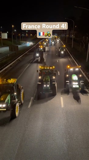 🇫🇷🚜 Farmers in France are back on the streets! #farmersdemo #farmersprotest #france