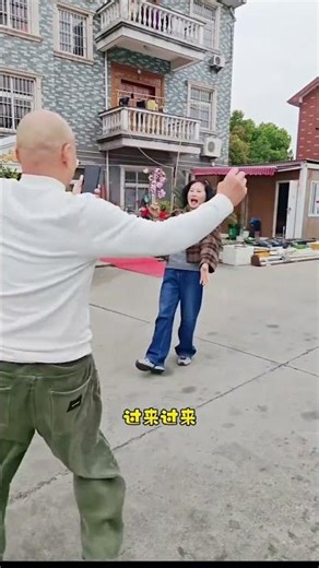 360° View Without Blind Spots: The Dragon's Majestic Rise