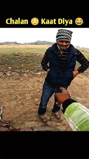 “Uncle… 🤦aapki saikil ka chalan ho gaya hai 😐” #motovlog #moto #shorts #viral #funny #bike #krtkr8de