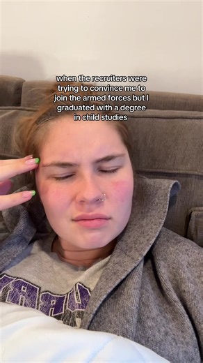 Like mama I can talk to you about child development and how to screen for disabilities 😭😭 #specialeducationteacher #teachersoftiktokfyp #specialed #massachusetts #fyp (My undergrad degree is child studies, my masters is in special ed LOL)