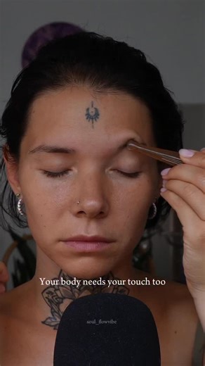 25K views · 104 reactions | SOUL SELF-MASSAGE course is on the way! Early access: text SELF in the comments  #massage #healing #selflove #selfmassage #touchtherapy | Touch therapy | Facebook