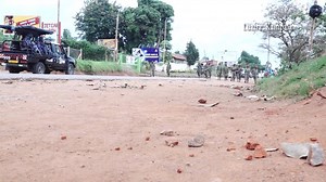 Bobi Wine's car was Block get infor..... | NGI. New Generation International