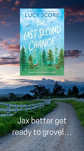 📚The Last Second Chance by Lucy Score. Pick up this hilarious enemies-to-lovers story and escape to the hippiest, nosiest town ever. Available in KU and audio too! #smalltown #smalltownromance #enemiestolovers #romcom #quirky #banter #steamybookrecs #hippyvibes #SmallTownChaos #FoundFamily #nosyneighbor #kindleunlimited #bookreels #reels #bookstagram #fy #fyp #lucyscore | Lucy Score