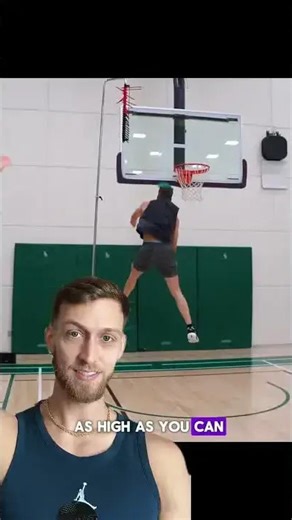 Ronaldo's vertical jump: does he actually jump high?