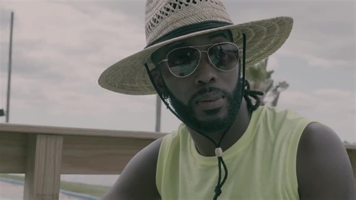 Messie Cee: Keeping Up with the Mess S01:E11 - Messie Burger