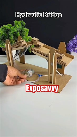 Automatic Hydraulic Bridge with DC Motor 🤯 | Amazing Science Project #shorts #Hydraulic #bridge #diy
