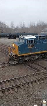 CSX Double cab no rolling stock CSX 7310 CSX 3473
