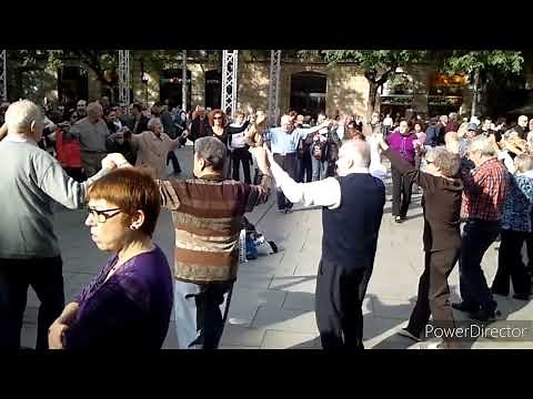 【スペイン・バルセロナ】カタルーニャダンス「サルダーナ」(Catalonia Dance ”Sardana”)201111