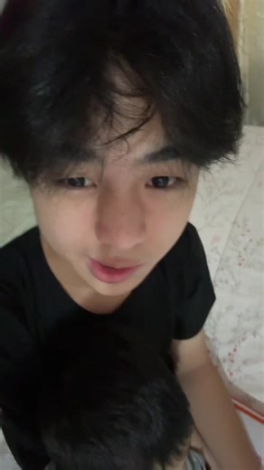 Kecantikan yang Bersinar: Rayvin dan YANG