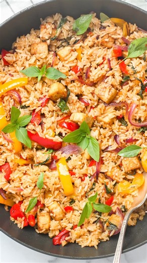 10K views · 50 reactions | Flavor-packed Thai basil fried rice with a combination of sweet and earthy basil and spicy chili paste. It takes about 10 minutes to cook in a wok and is a perfect meal for the entire family to enjoy. Recipe linked in comments. #ministryofcurry #thaifood #vegetarianrecipes #healthyfood | Ministry of Curry | Facebook