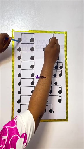 Can’t help but repost this😍😍It is a very good exercise for hand and brain coordination