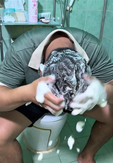 Gàu nấm ngứa viêm da đầu: Giải pháp hiệu quả