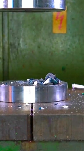 Remember your safety glasses when pressing things! 👓 | ASMR