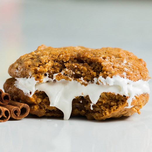 9.4M views · 61K shares | These homemade oatmeal cream pies will take...