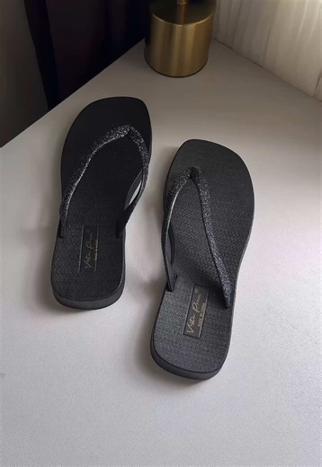 Comfy Flip Flops for Women: Perfect Summer Choice