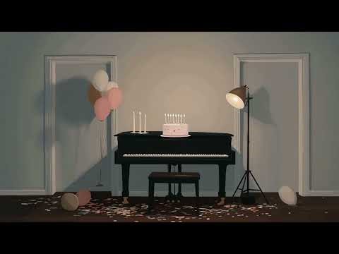 Happy Birthday — Loop Visual (Minimal Piano Room)