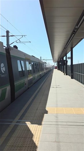 Transperth C series set 130 passes through Oats Street station on NIS