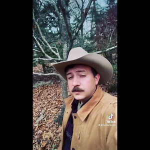 Bear grease was once used as a currency due to its numerous benefits. Watch this video to know more about its uses and how to extract bear grease Follow frontier__farmer on IG and Tiktok for more informative videos . . . #beargrease #offgrid #homestead #bearproducts #naturalproducts #beargreasefacts #informativevideos | Thecavemanstyle